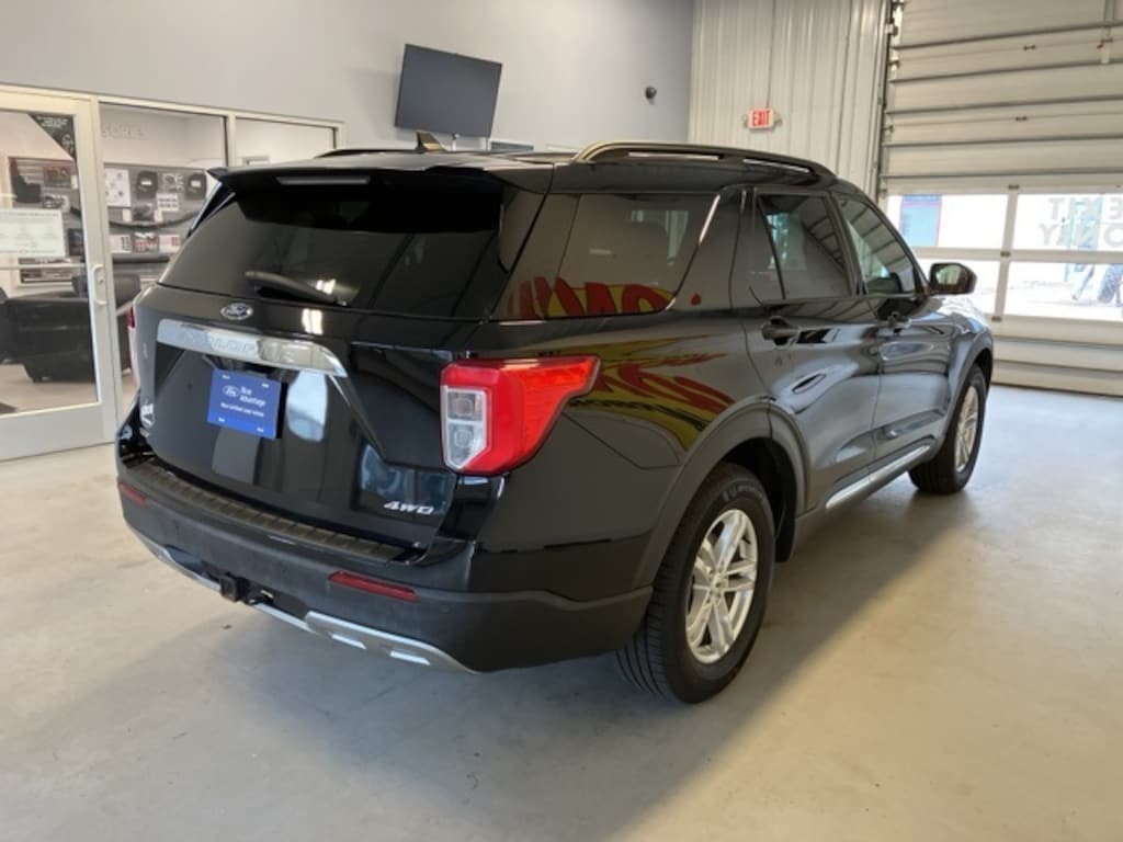 Used 2022 Ford Explorer XLT SUV
