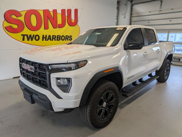 2023 GMC Canyon Elevation 4WD Crew Cab Short Box's photo