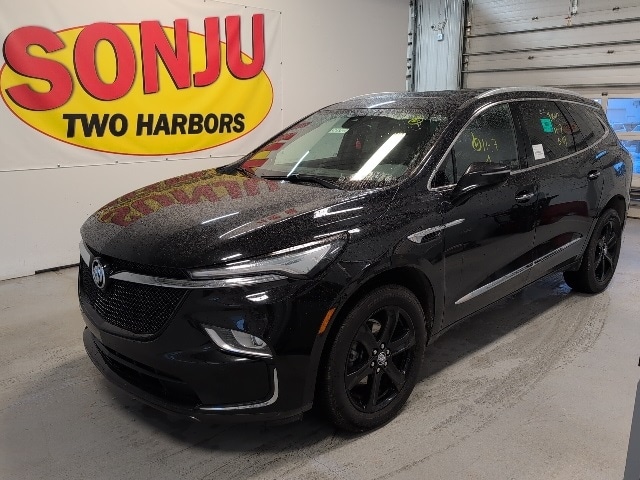 2023 Buick Enclave Essence's photo