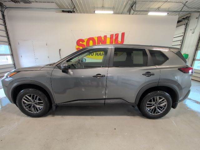 Used 2022 Nissan Rogue S with VIN 5N1AT3AB9NC671858 for sale in Two Harbors, MN