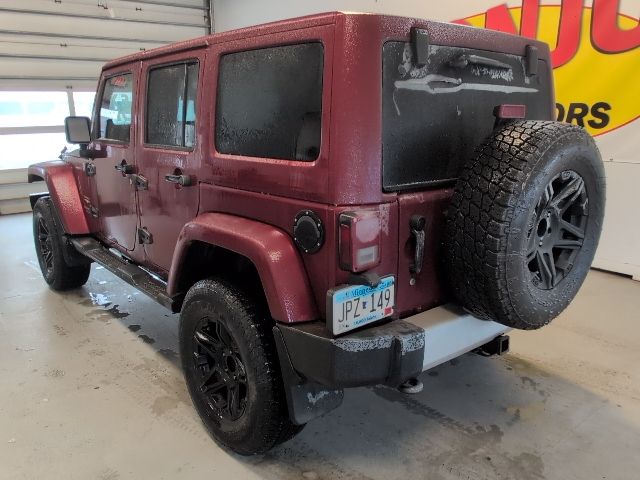 2012 Jeep Wrangler Unlimited Sahara photo 3