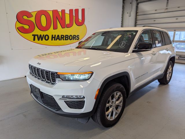 2023 Jeep Grand Cherokee Limited's photo