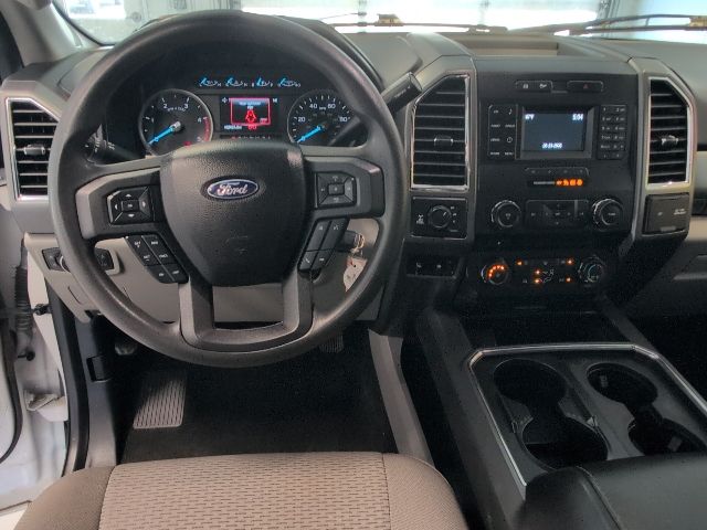 2018 Ford F-350 Super Duty XLT - Photo 17