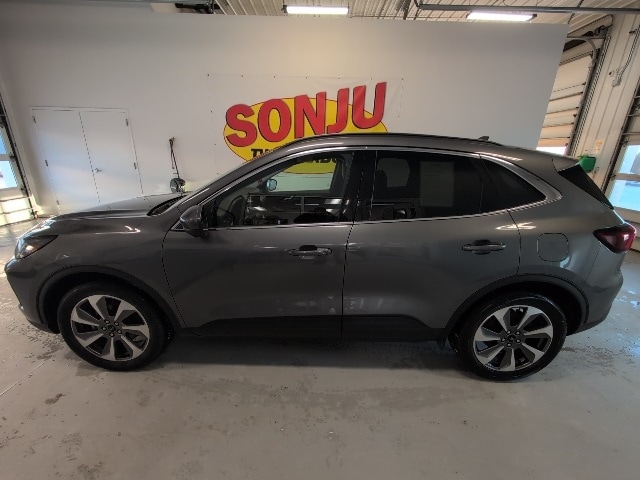 Used 2024 Ford Escape Platinum with VIN 1FMCU9JA7RUA59402 for sale in Two Harbors, Minnesota