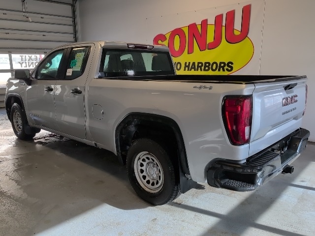 Used 2019 GMC Sierra 1500 Base with VIN 1GTR9AEF0KZ246027 for sale in Two Harbors, Minnesota