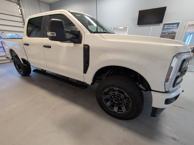 2026 Ford F-350 Super Duty XL - Photo 8