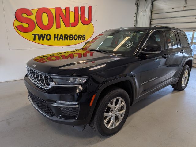 2023 Jeep Grand Cherokee Limited's photo