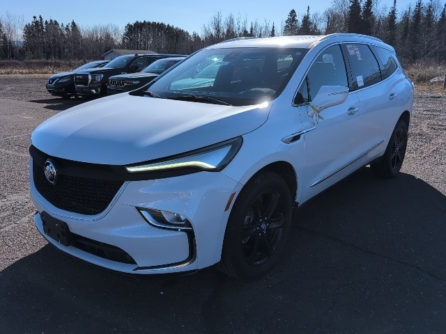 2023 Buick Enclave Essence's photo