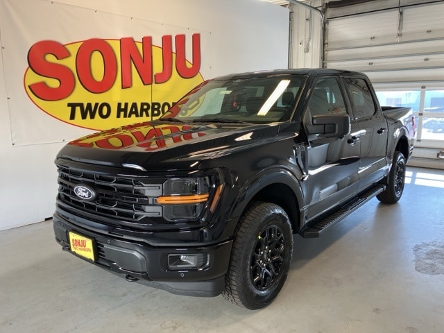 2025 Ford F-150 XLT's photo