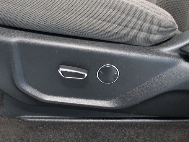 2018 Ford F-350 Super Duty XLT - Photo 12