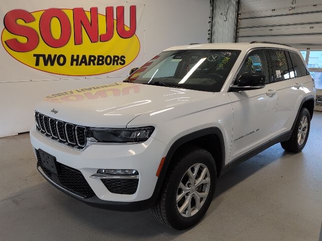 2023 Jeep Grand Cherokee Limited's photo