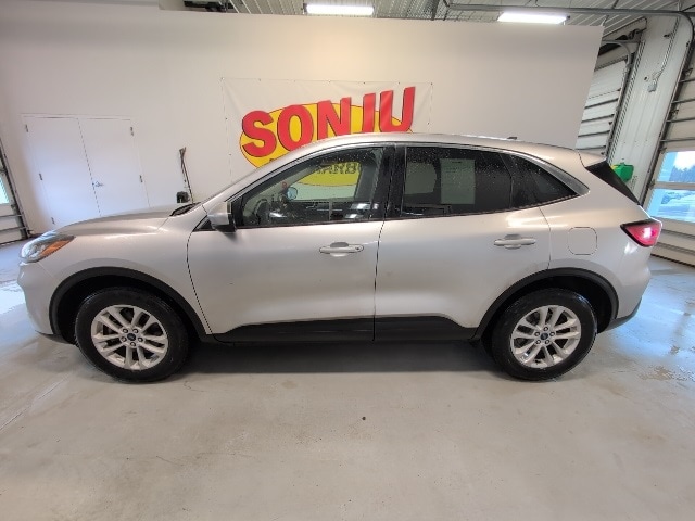 Used 2020 Ford Escape SE with VIN 1FMCU9G6XLUB69080 for sale in Two Harbors, MN