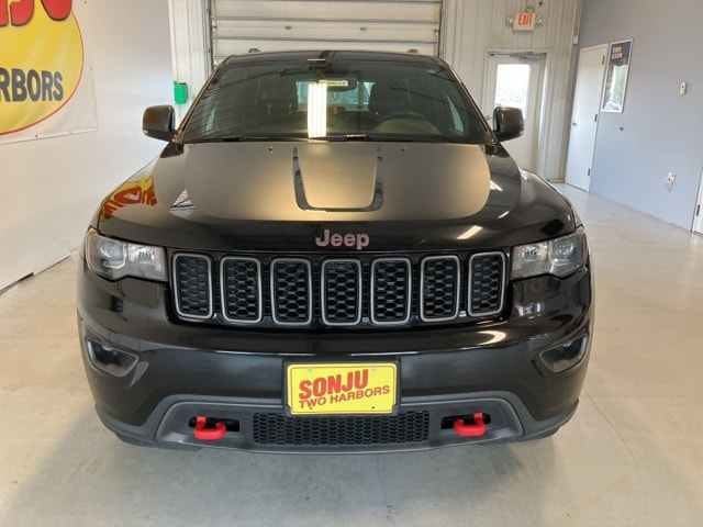 Used 2019 Jeep Grand Cherokee Trailhawk with VIN 1C4RJFLG4KC708608 for sale in Two Harbors, Minnesota
