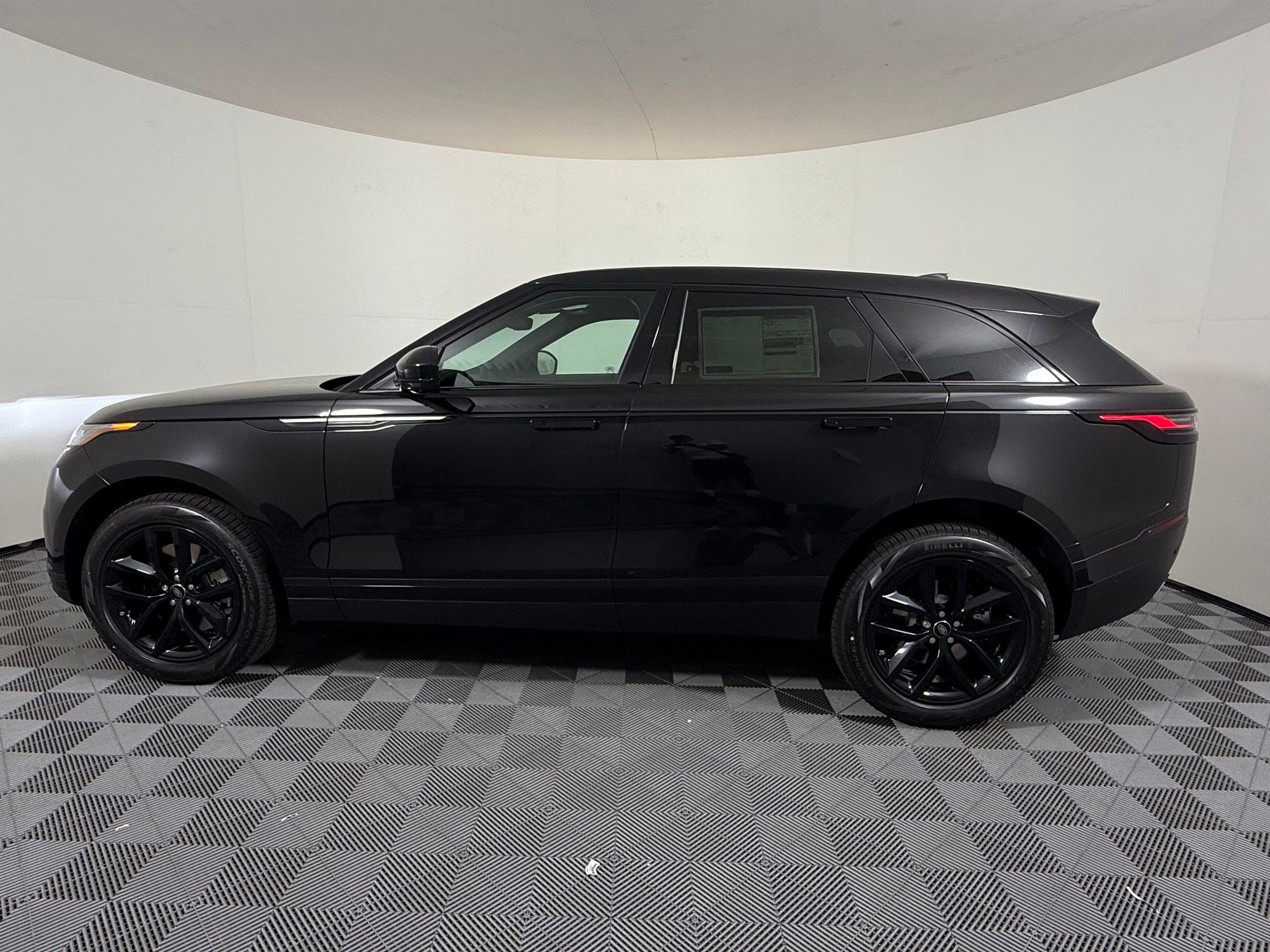 Range Rover Velar S SUV