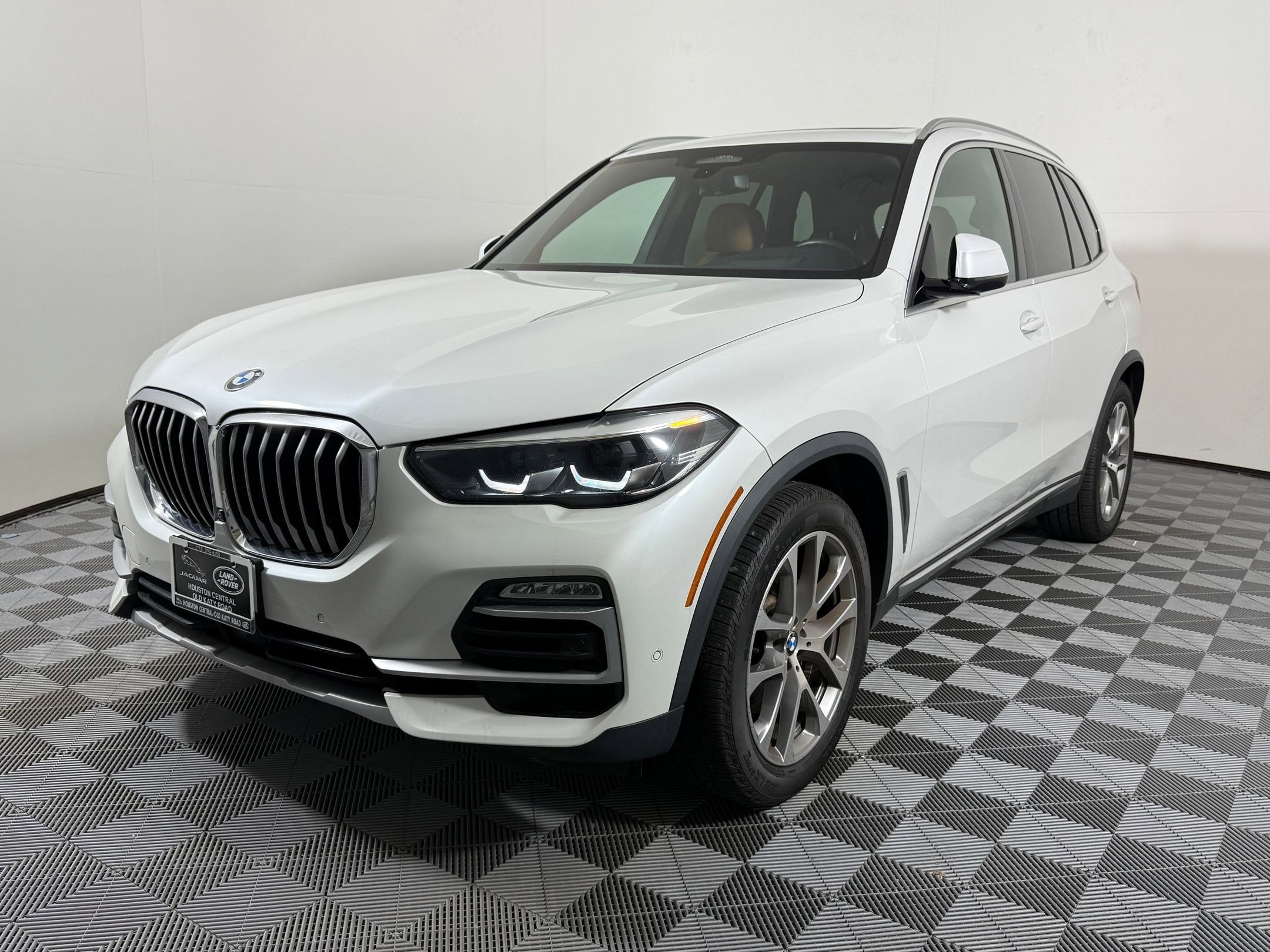 2021 BMW X5 xDrive40i's photo