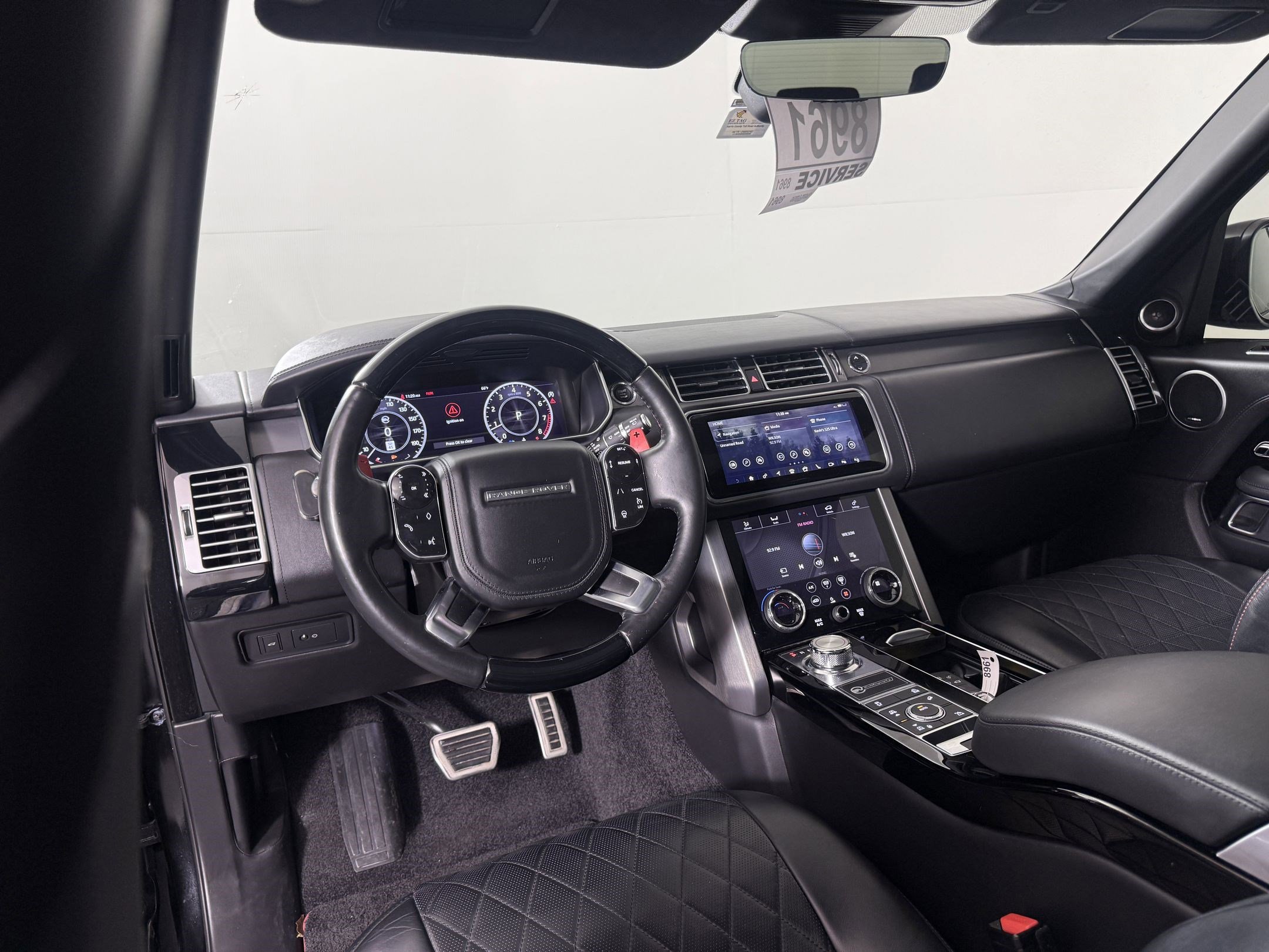 2021 Land Rover Range Rover SV Autobiography Dynamic photo 3