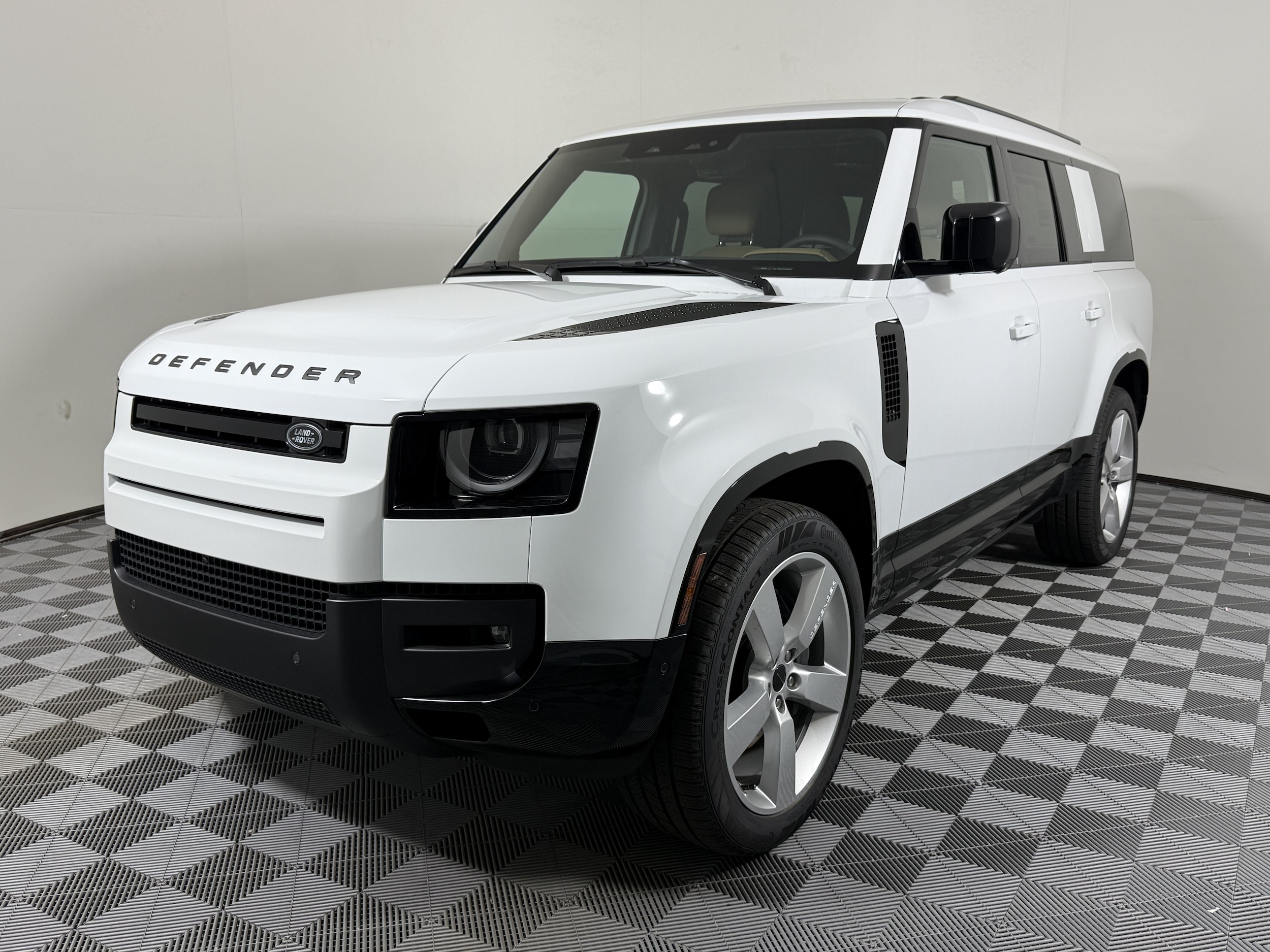 2026 Land Rover Defender 130