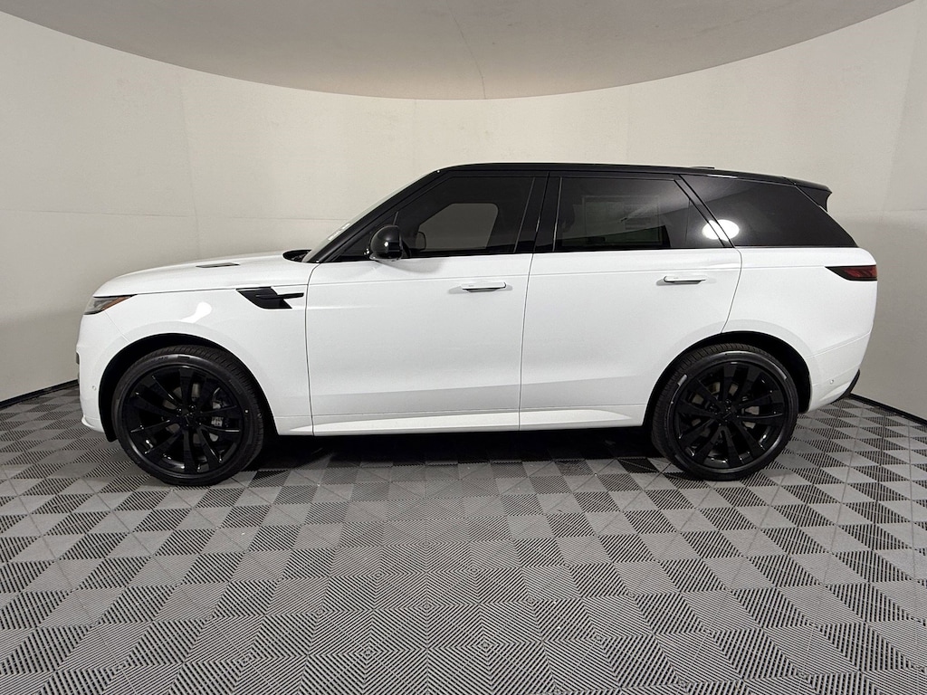 New 2026 Land Rover Range Rover Sport Dynamic SE SUV