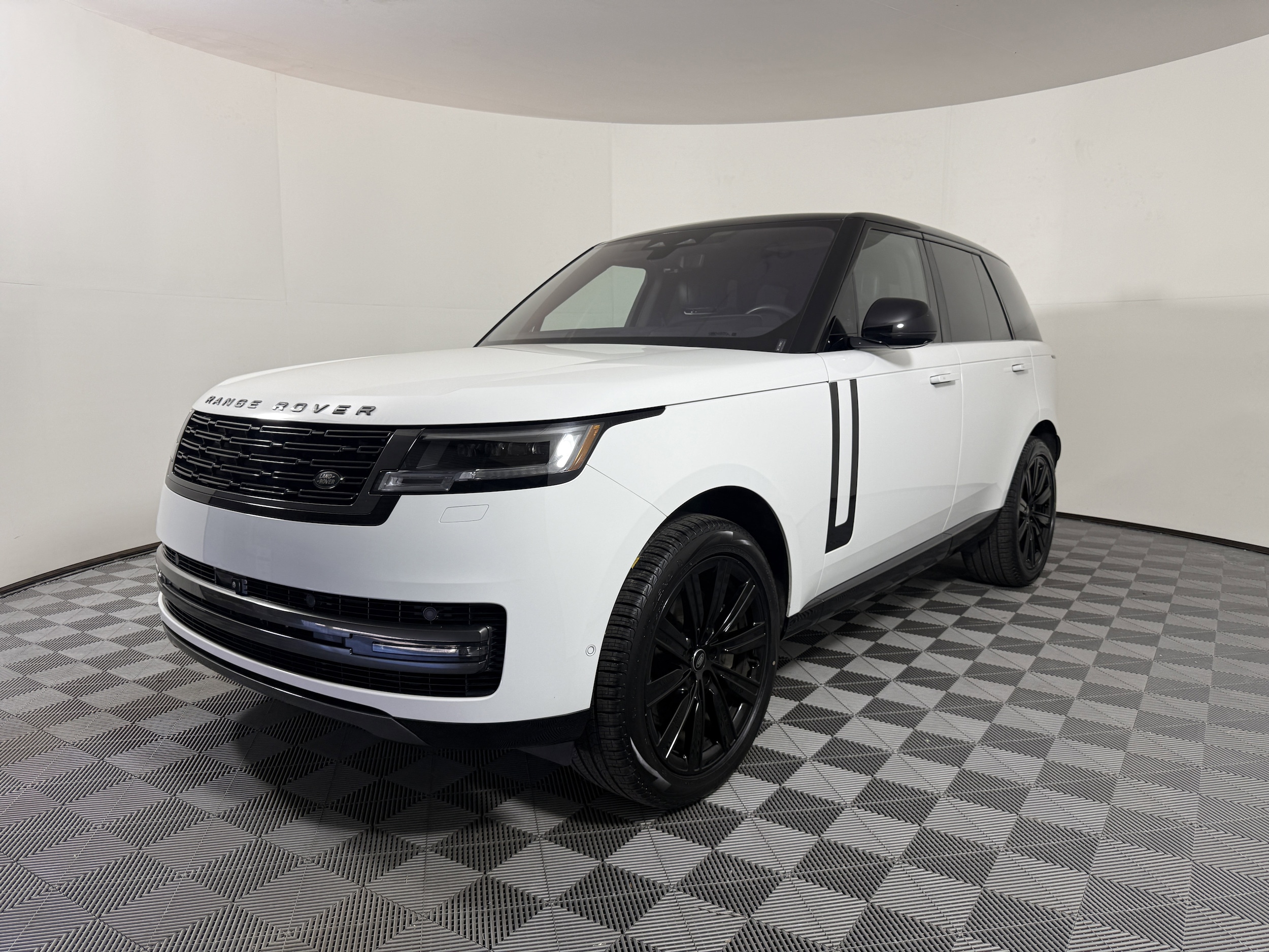 2023 Land Rover Range Rover