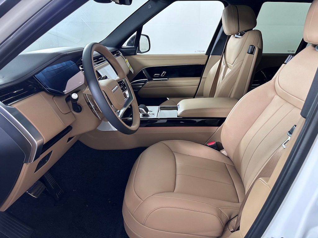 New 2025 Land Rover Range Rover SE 530PS SUV
