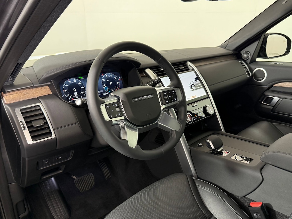 Certified 2025 Land Rover Discovery S SUV