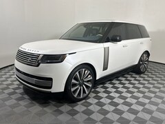 2025 Land Rover Range Rover SV SUV