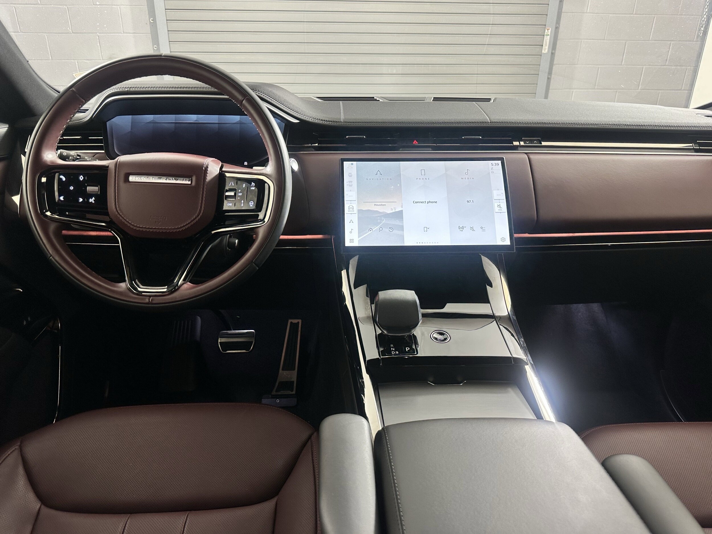 2024 Land Rover Range Rover Sport SE photo 4