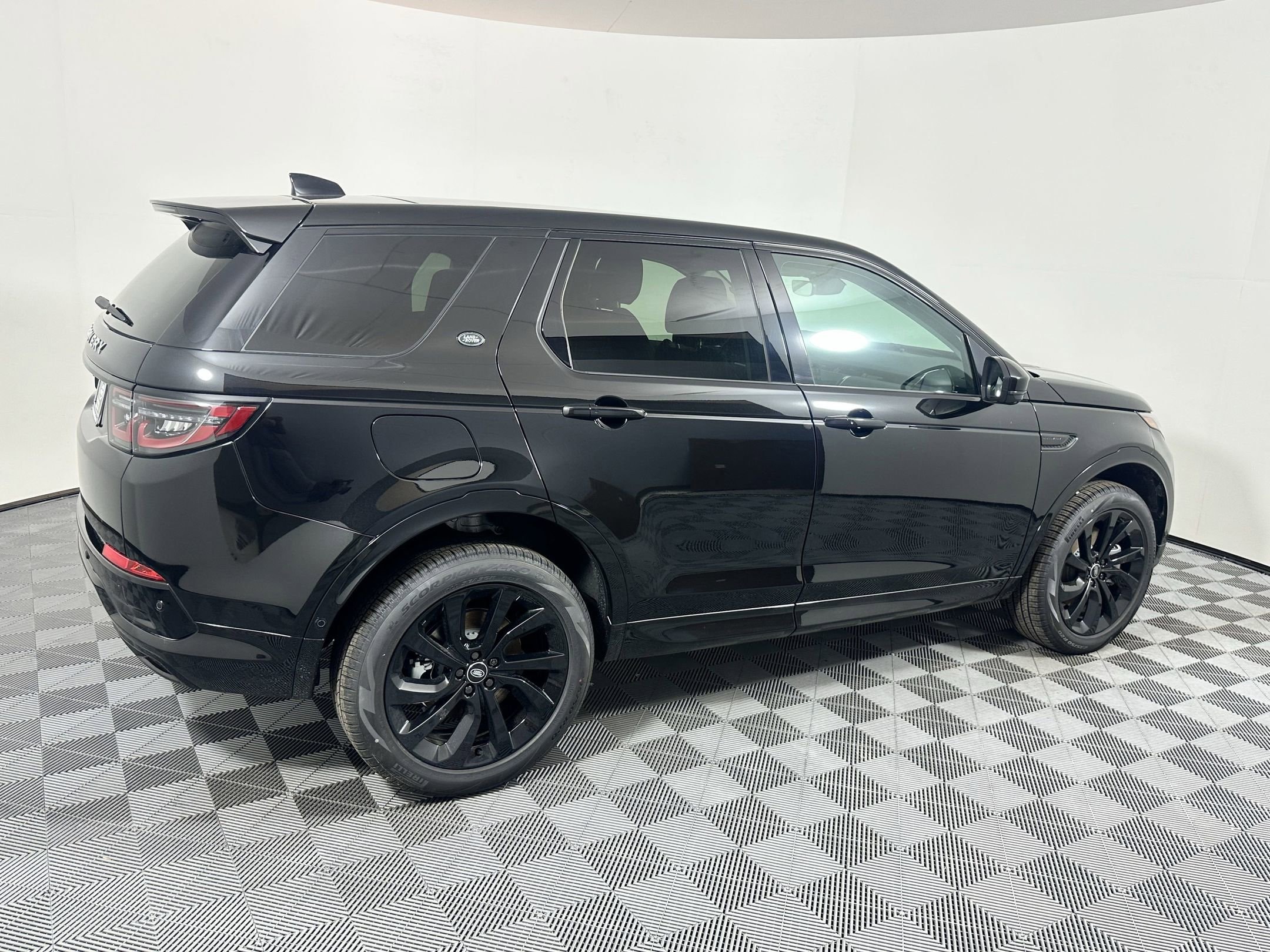 2025 Land Rover Discovery Sport S - Photo 21