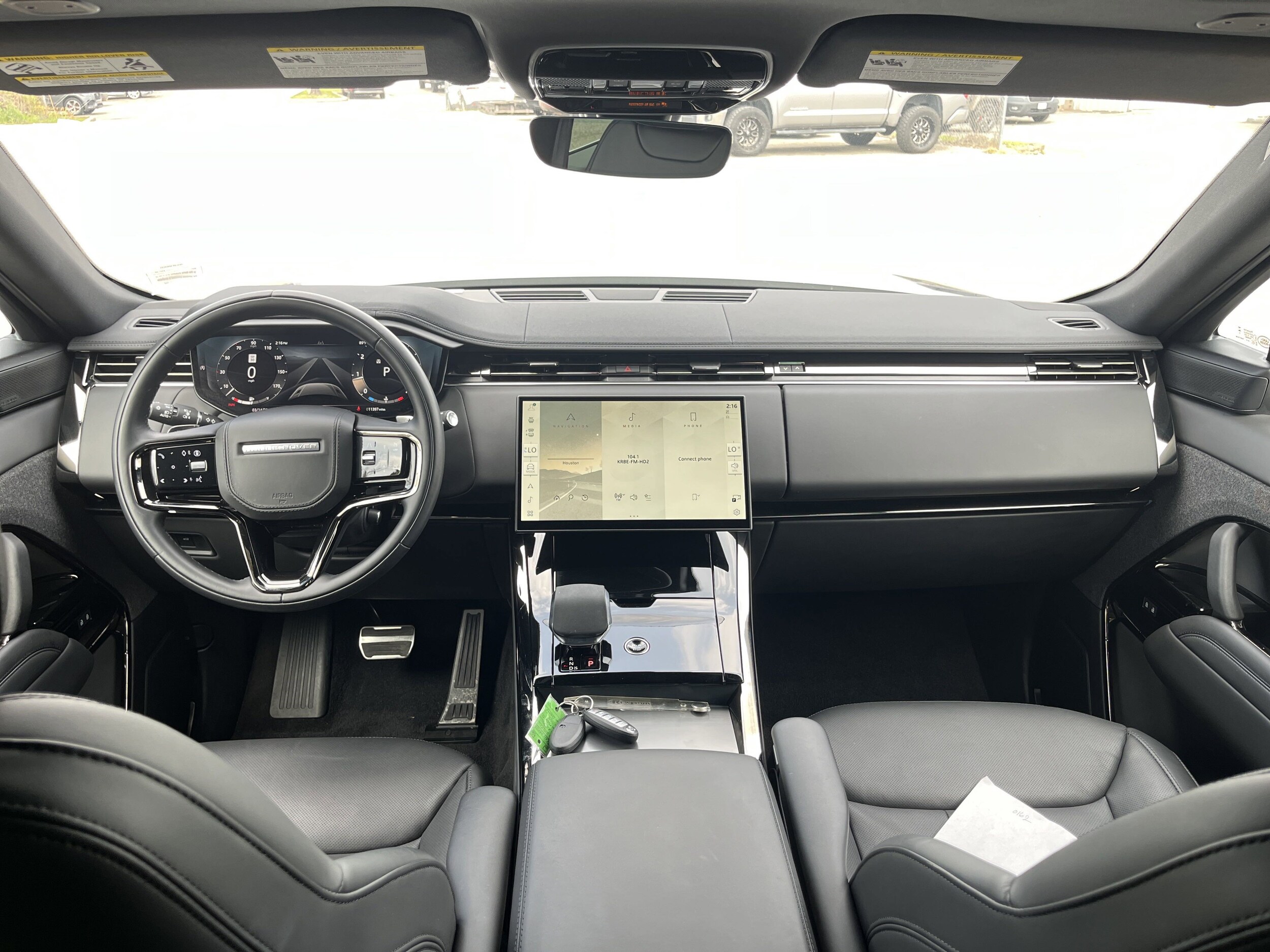 2024 Land Rover Range Rover Sport SE photo 4