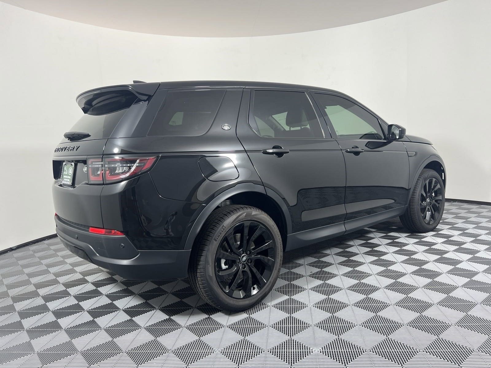 Used 2023 Land Rover Discovery Sport SE with VIN SALCP2FXXPH920604 for sale in Houston, TX