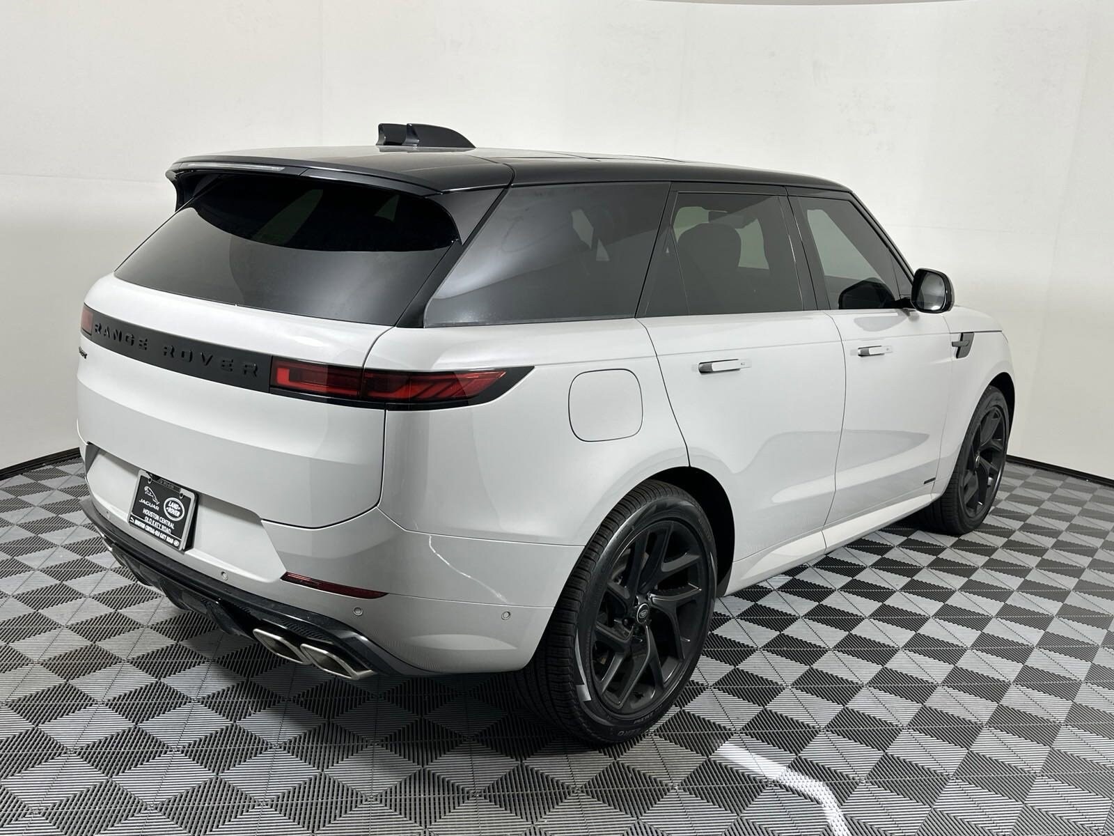 2025 Land Rover Range Rover Sport Autobiography photo 2