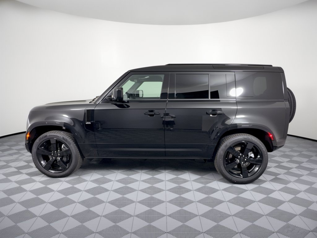 2026 Land Rover Defender 110 X-Dynamic SE SUV