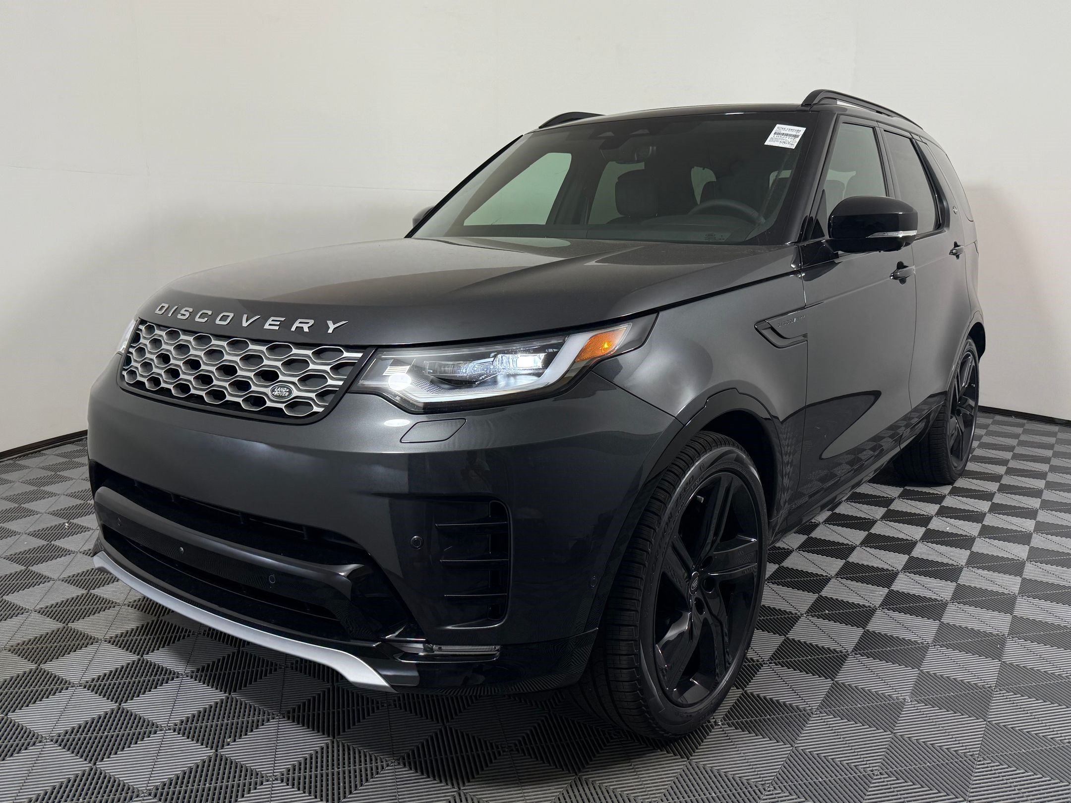 2026 Land Rover Discovery