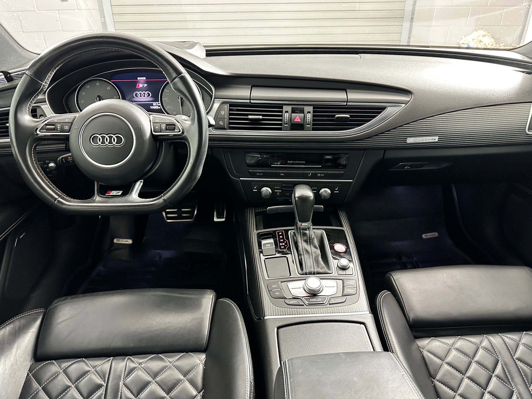 2017 Audi S7 Prestige photo 2