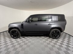 2026 Land Rover Defender 110 V8 SUV