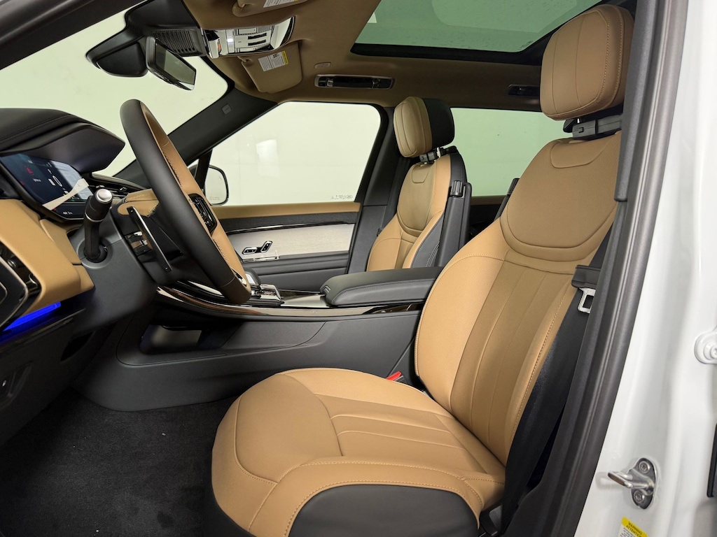 New 2026 Land Rover Range Rover Sport Dynamic SE SUV