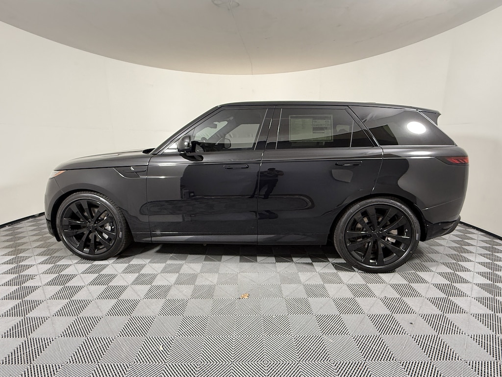 New 2026 Land Rover Range Rover Sport Dynamic SE SUV