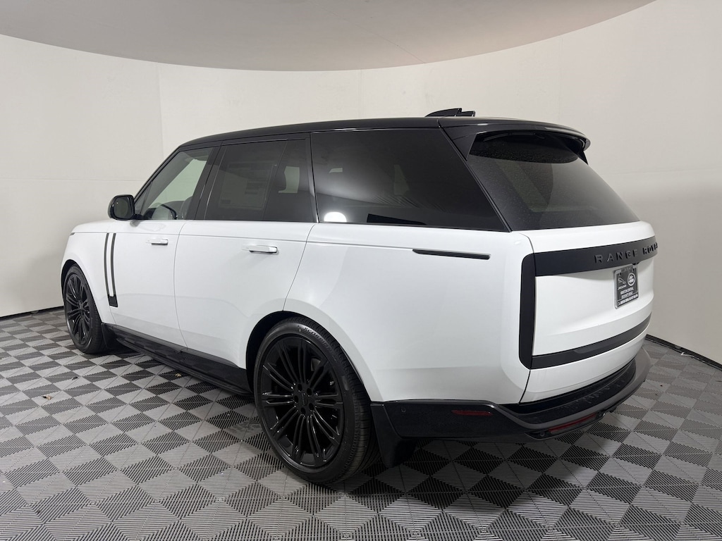 New 2026 Land Rover Range Rover Autobiography SUV