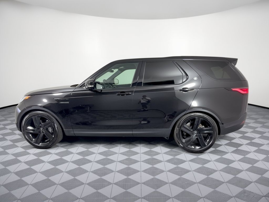 2026 Land Rover Discovery S SUV