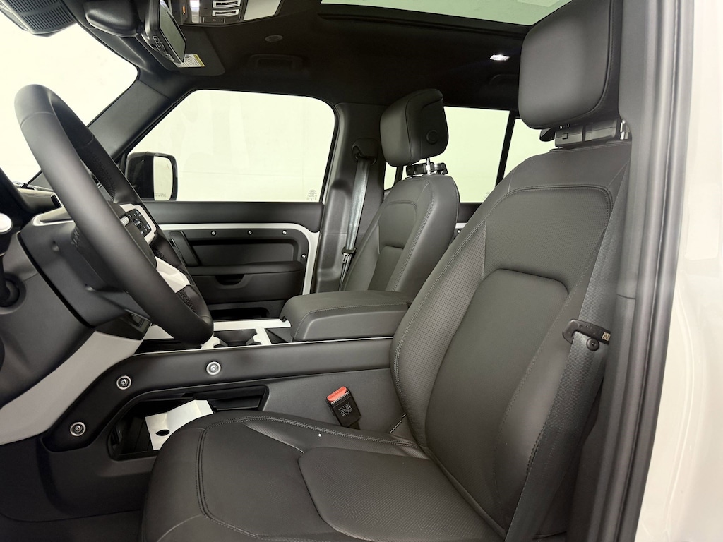 New 2026 Land Rover Defender 110 X-Dynamic SE SUV