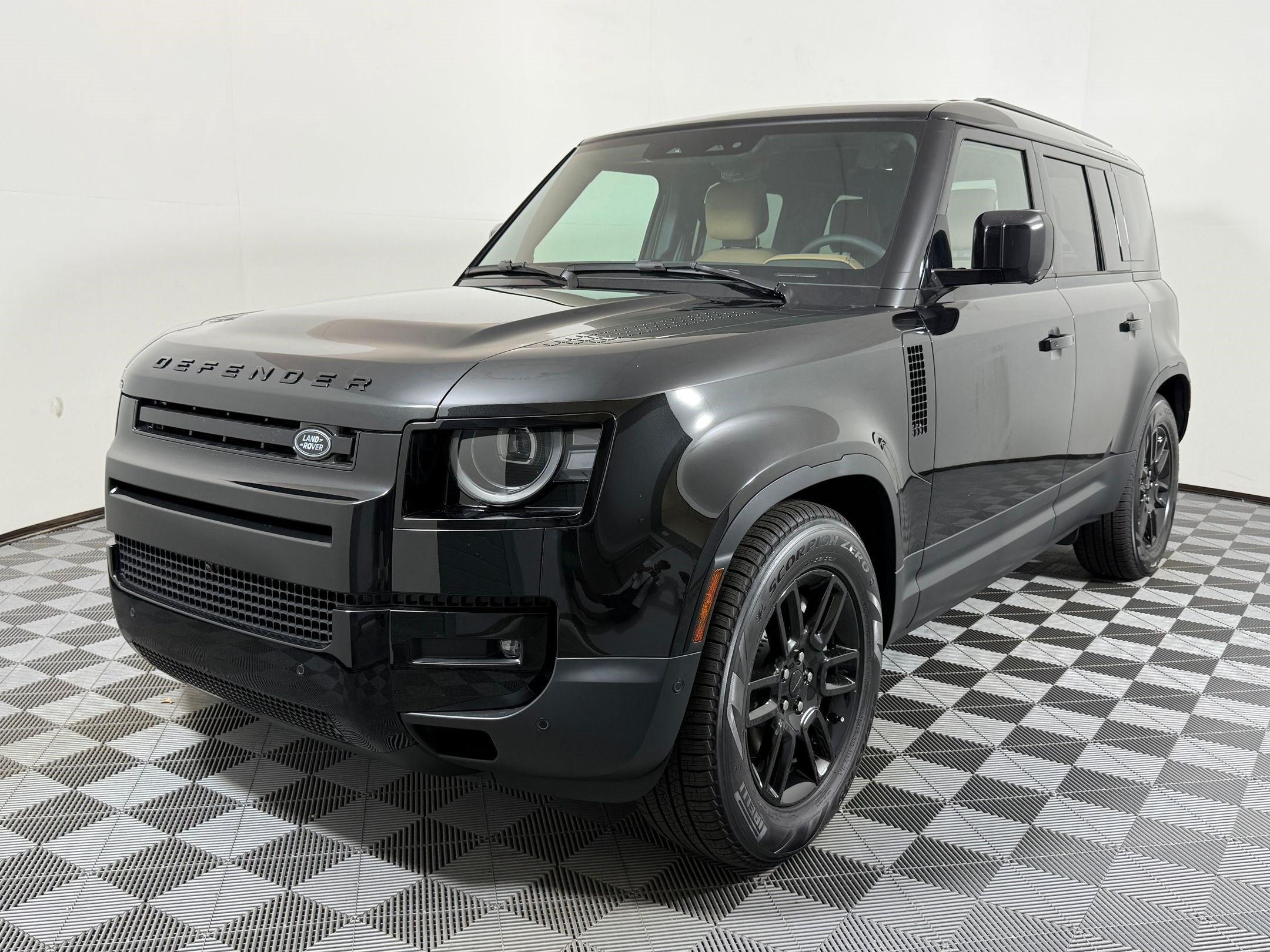  Land Rover Defender 110