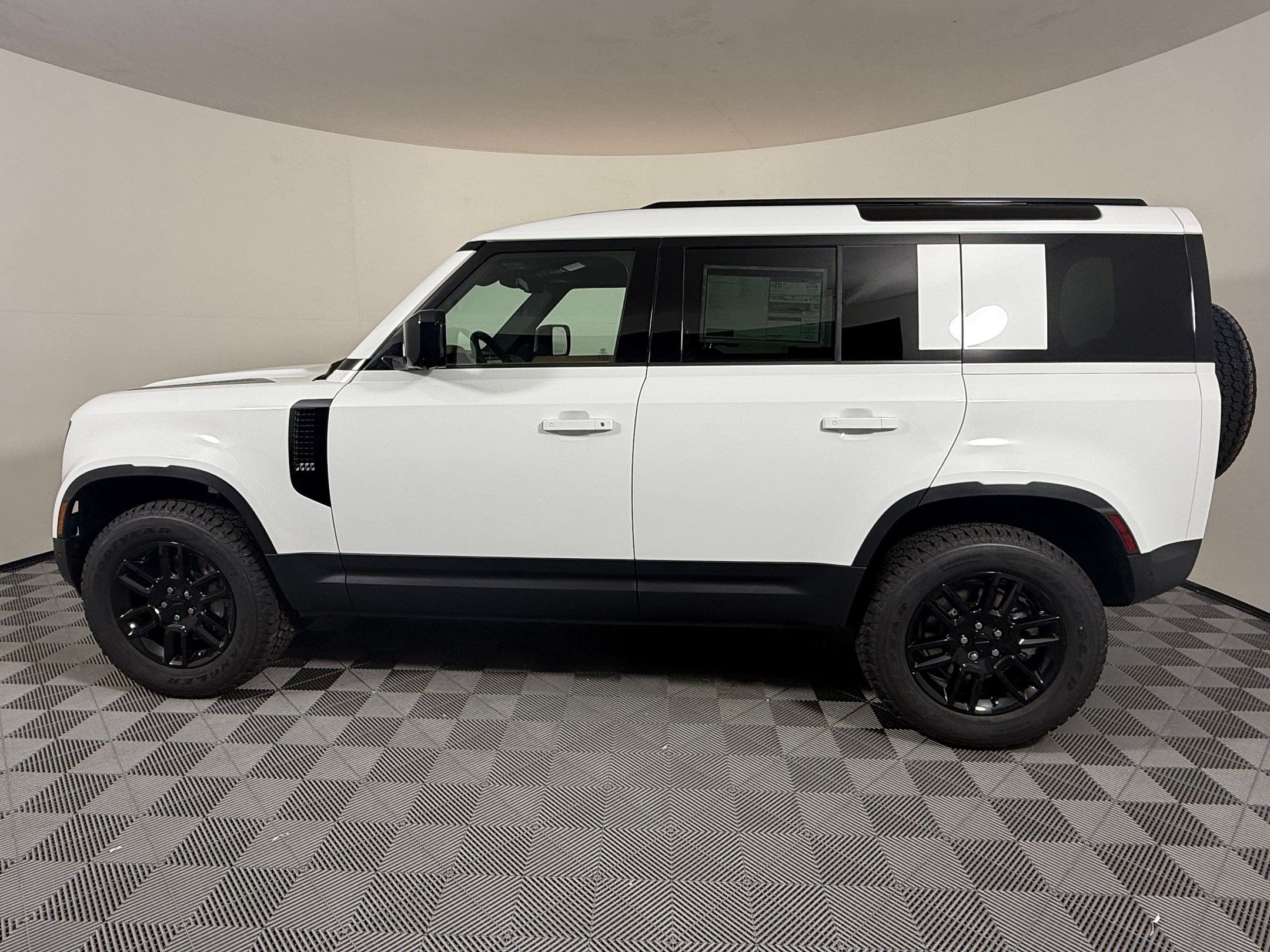 2026 Land Rover Defender 110 S SUV