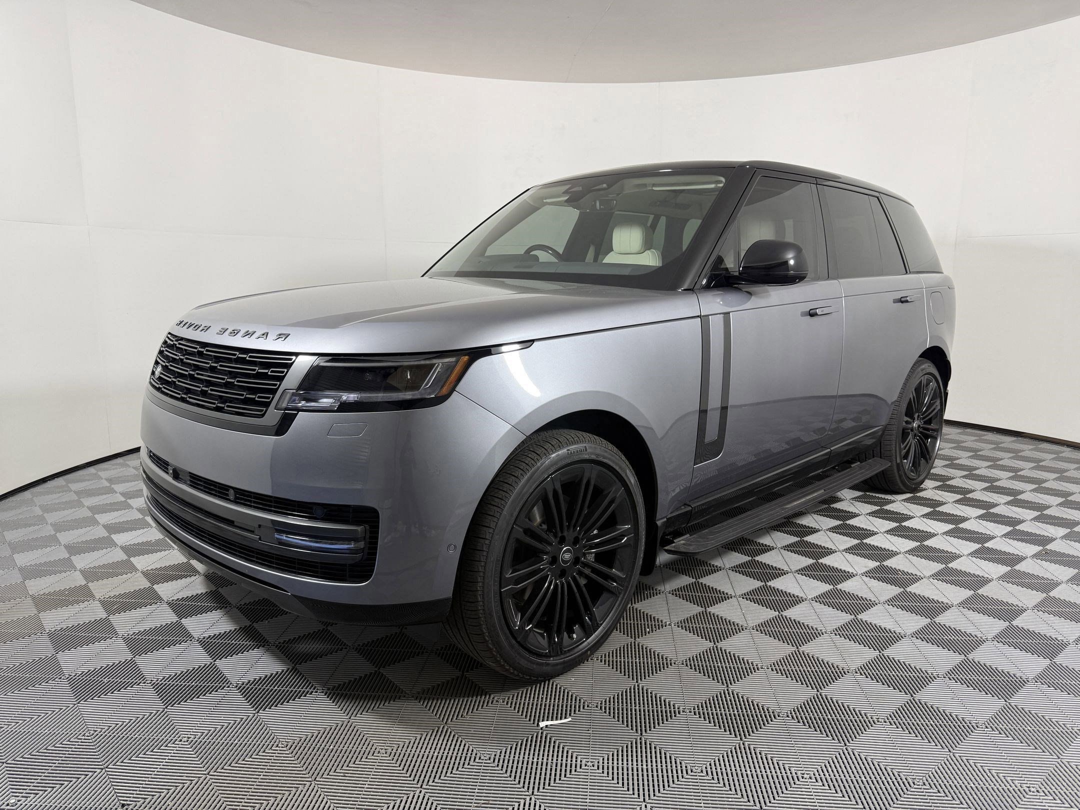 2025 Land Rover Range Rover