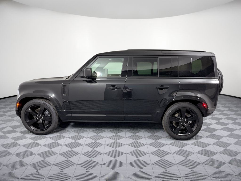 2026 Land Rover Defender 110 X-Dynamic SE SUV