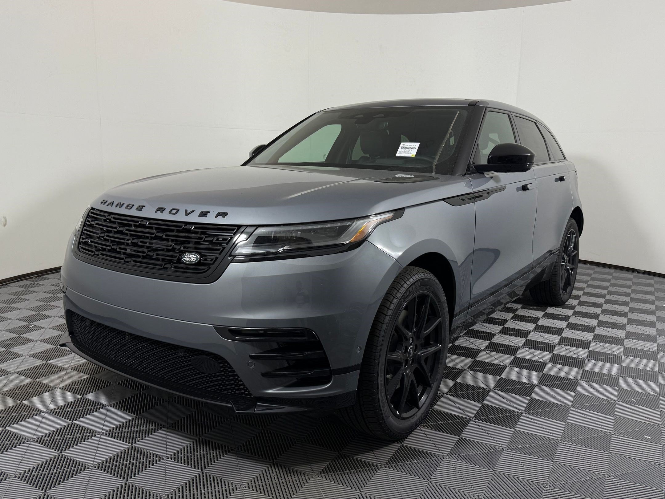 Range Rover Velar Range Rover Velar Belgravia Edition SUV