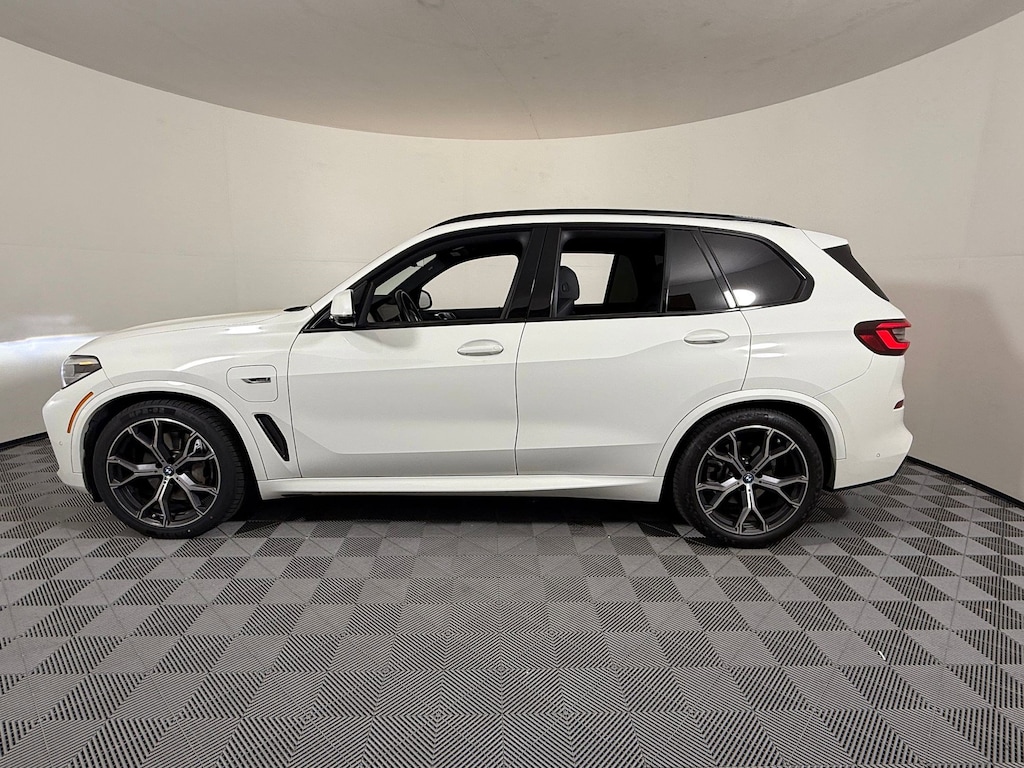 Used 2022 BMW X5 PHEV xDrive45e SUV