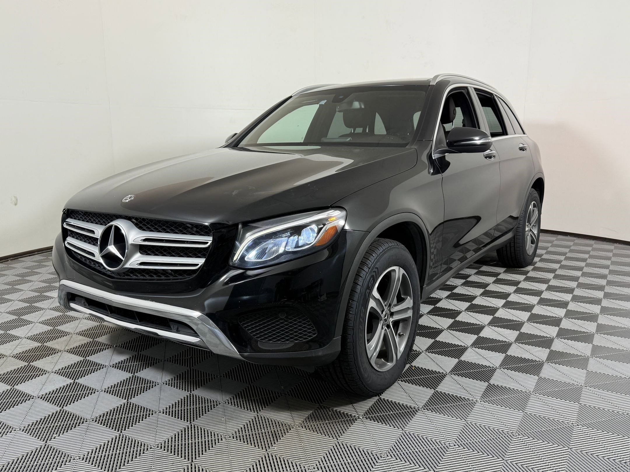 2018 Mercedes-Benz GLC GLC300
