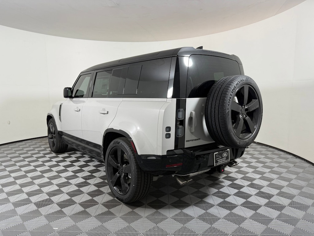 New 2026 Land Rover Defender 110 X-Dynamic SE SUV