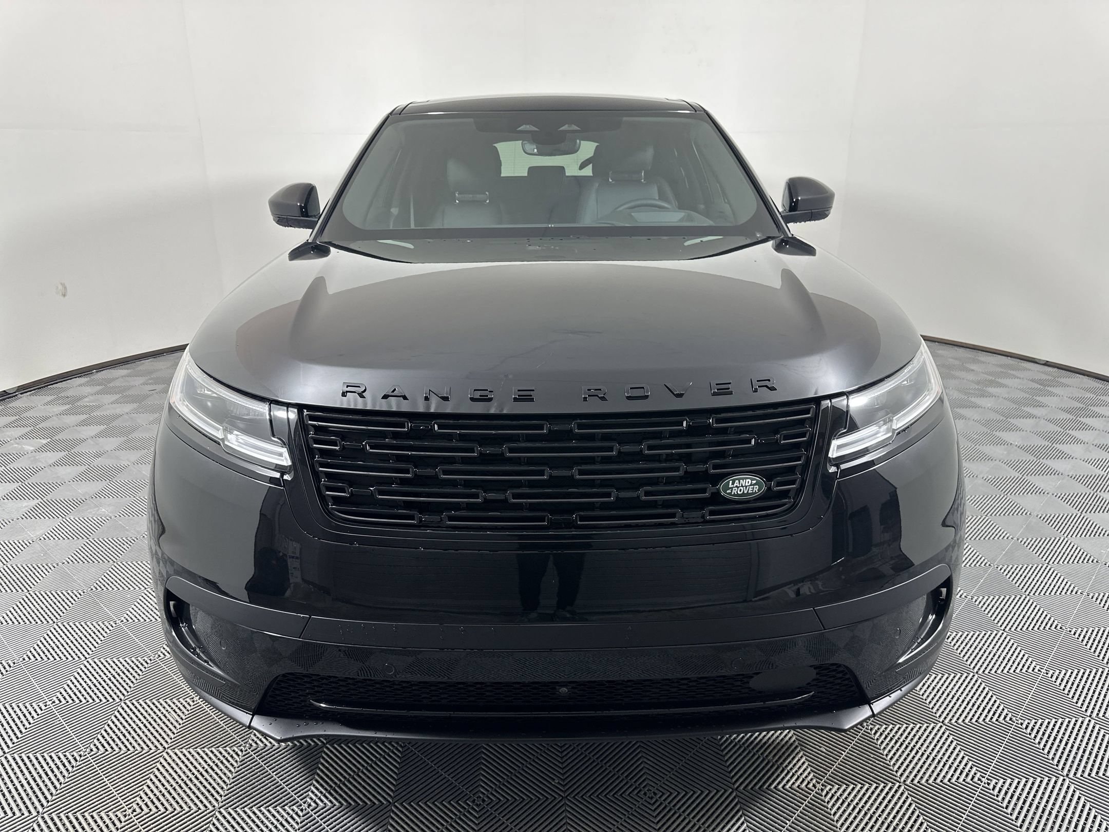 Range Rover Velar S SUV