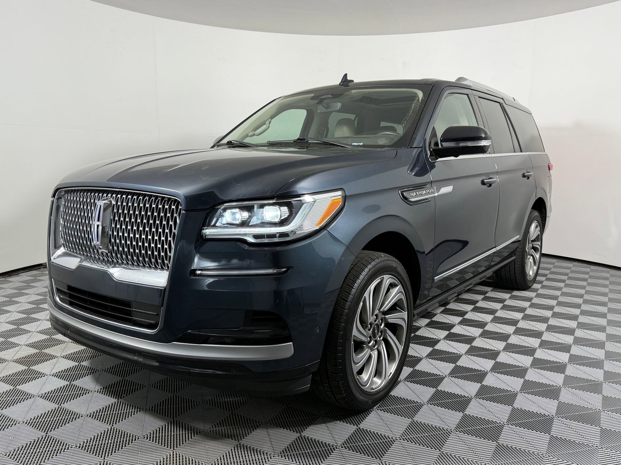 2022 Lincoln Navigator Reserve